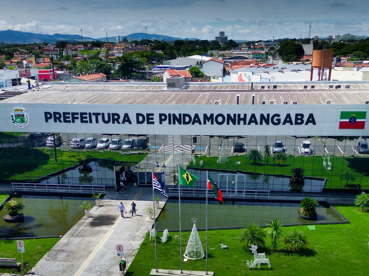 Secretaria de governo promove obras em todas as áreas da cidade